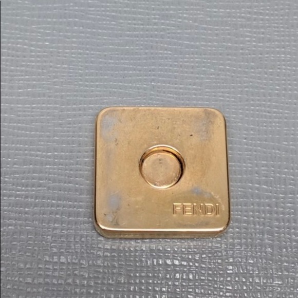 Authentic Fendi Wallet On Chain Monster Pink - Picture 5 of 17